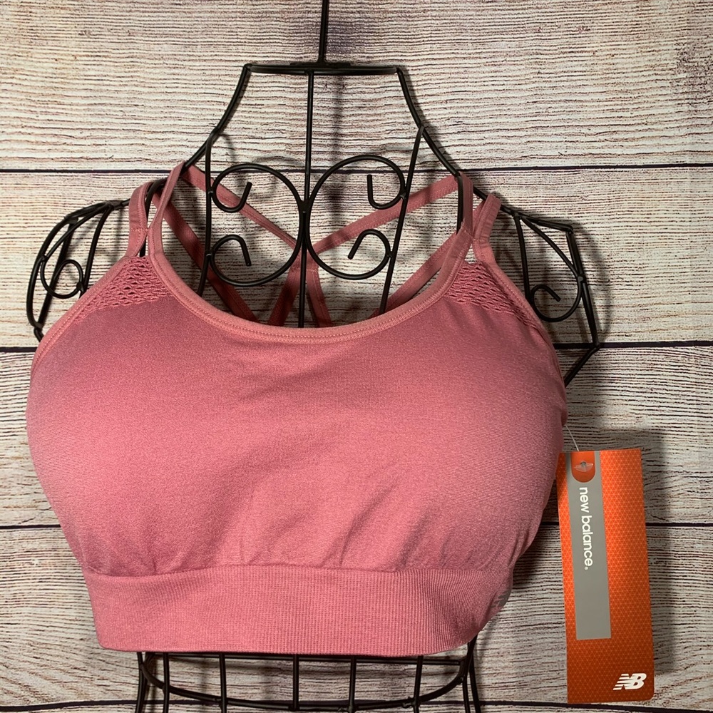 🆕New Balance Sports Bra with Back Straps